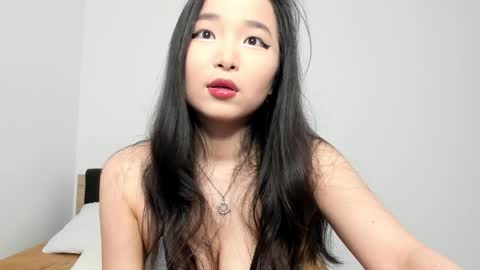  Your Soyun  online show from April 29, 11:24 am