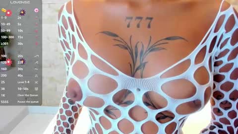Snapshot of miaa_roldan chatting on February 27, 7:58 pm Miaa online show from February 27, 7:58 pm