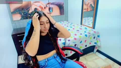       online show from March 26, 8:43 pm