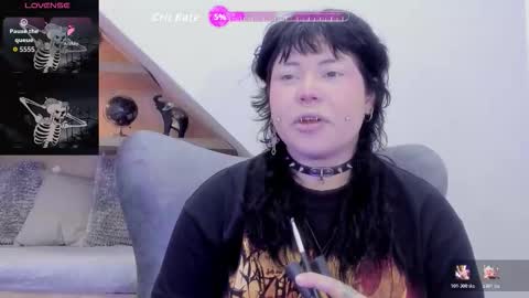 Mia online show from February 5, 12:41 pm