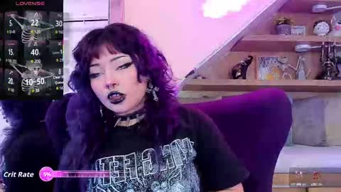 Mia online show from October 2, 4:28 am