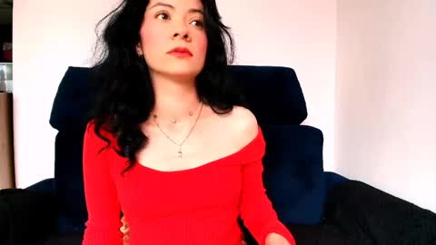 miabeautyxxx online show from April 24, 1:47 pm