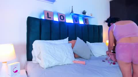 MIA online show from January 21, 2:22 am