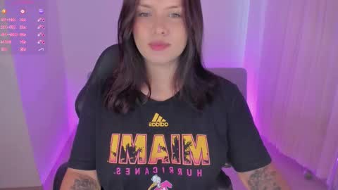 Mia online show from October 12, 9:17 pm