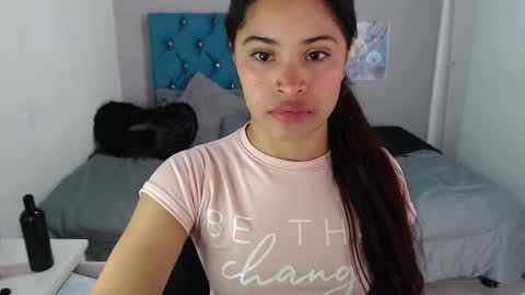 miacumgirl online show from February 6, 2:42 pm