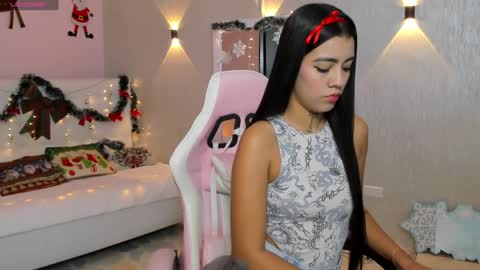Mia Gomez online show from December 28, 12:24 pm