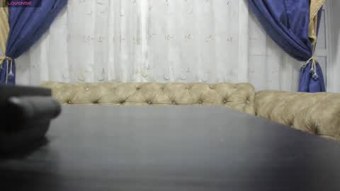 Miah Collins online show from February 26, 11:11 am