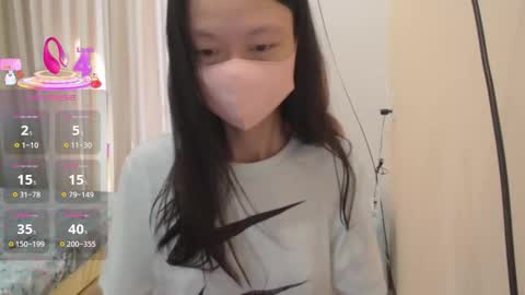 miahchan68 online show from November 15, 2:12 am