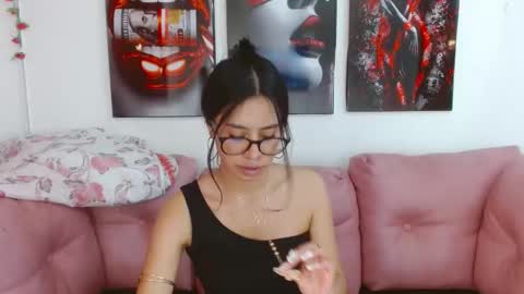 miahotcs online show from April 24, 3:15 pm