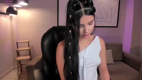Snapshot of mialaurence_ chatting on October 2, 8:03 pm Call me Mia online show from October 2, 8:03 pm