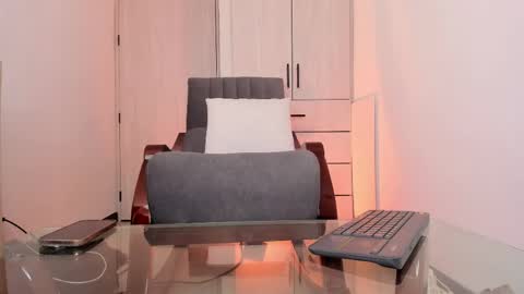 Mia Lenox online show from May 21, 8:18 pm