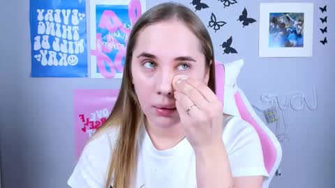 miamilas online show from December 26, 5:04 am