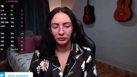 MIAPORTMANN online show from January 3, 7:49 am