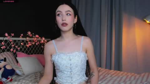 Liz online show from May 8, 6:43 pm