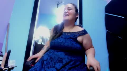 MiaRouse online show from April 25, 1:52 pm