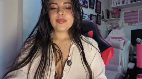 MiaHancock online show from March 23, 1:12 am