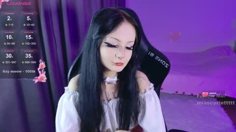 Mia  online show from March 7, 4:58 pm