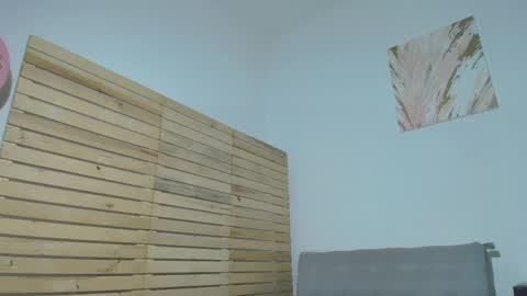 miasilva1 online show from April 22, 10:51 pm