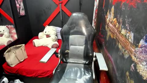 Mariana online show from October 2, 12:54 pm