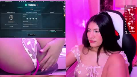 Snapshot of miavoss_ chatting on February 20, 1:46 am mia online show from February 20, 1:46 am