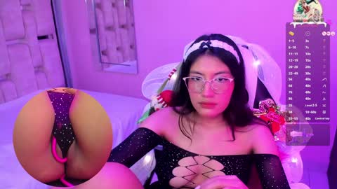 Snapshot of miavoss_ chatting on December 26, 4:53 am mia online show from December 26, 4:53 am