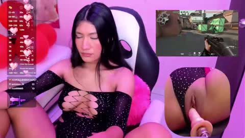 Snapshot of miavoss_ chatting on February 21, 9:43 pm mia online show from February 21, 9:43 pm