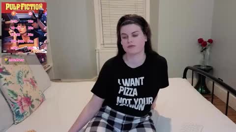 Mia  online show from March 10, 10:36 pm