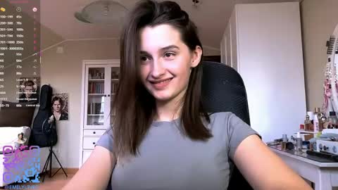 Emily online show from April 27, 2:47 pm