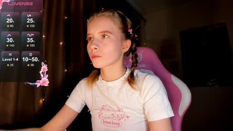 Mika 3 online show from February 6, 12:26 pm