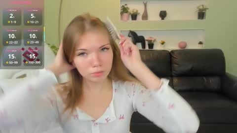 michafox online show from February 6, 11:46 am