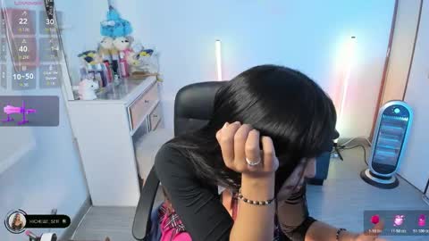 Michelle online show from November 18, 9:27 pm