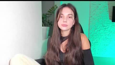 Snapshot of michelliibeautiful chatting on October 13, 5:04 pm Michellee online show from October 13, 5:04 pm