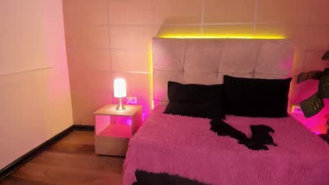 michonne_09 online show from February 20, 3:27 am