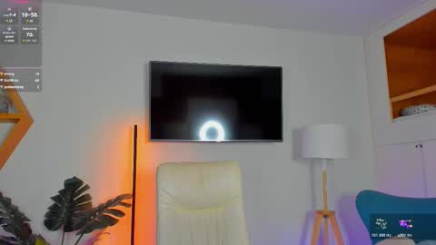 micky___love online show from March 26, 8:43 pm