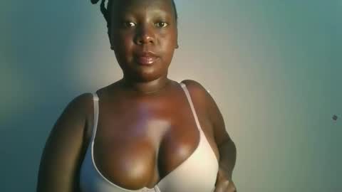 midnight_curves online show from April 16, 8:08 pm