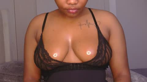 Kelly online show from April 25, 9:45 am