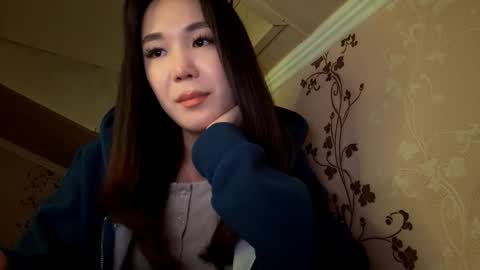 Snapshot of migdaliafenlon chatting on October 10, 3:17 pm Nova online show from October 10, 3:17 pm