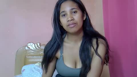 mihpretties online show from April 21, 6:42 am