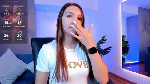 Miia 3 online show from April 25, 11:46 am