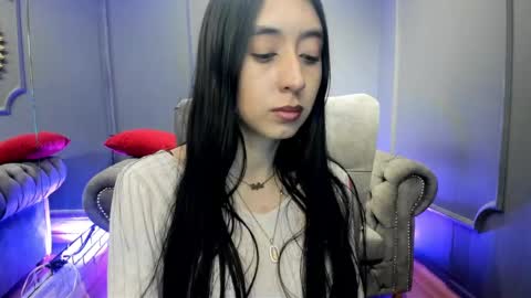 Snapshot of miilu__1 chatting on January 29, 1:16 am miilu online show from January 29, 1:16 am