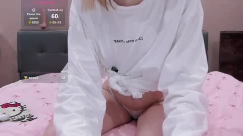 Mika online show from April 27, 10:34 am