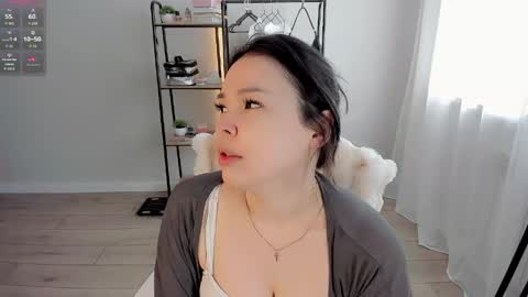 mikasssu online show from April 25, 7:11 am