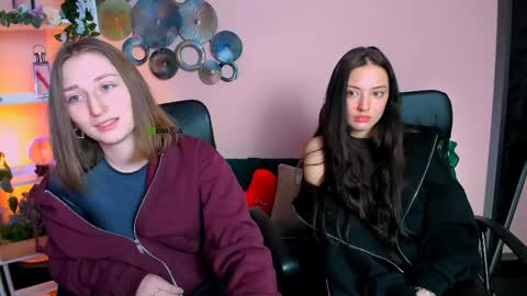 Miki online show from April 13, 5:42 am