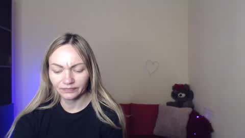 Adalina online show from April 21, 6:26 pm