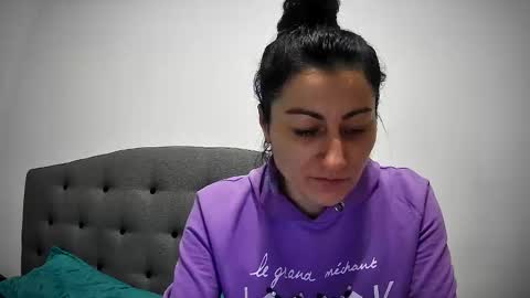 Mikyloveu online show from February 6, 5:16 pm