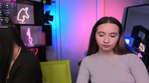 mila_glow online show from December 4, 8:31 pm