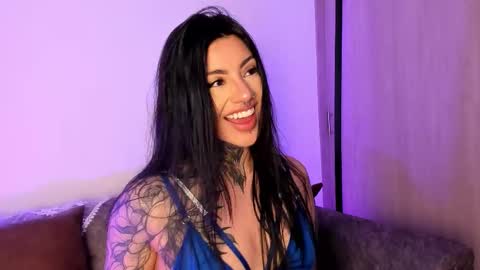 Snapshot of mila_monty__ chatting on October 8, 11:31 pm     online show from October 8, 11:31 pm