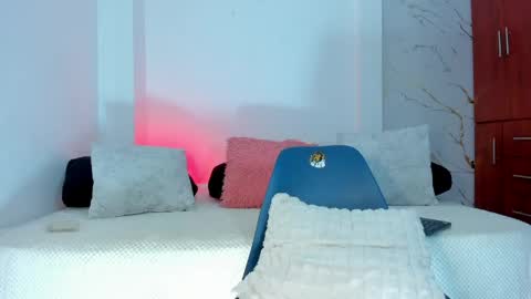 martina online show from April 28, 2:27 am