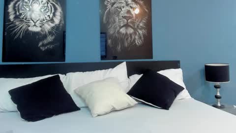 mila online show from October 12, 12:07 pm