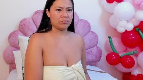 mila online show from April 18, 7:07 pm